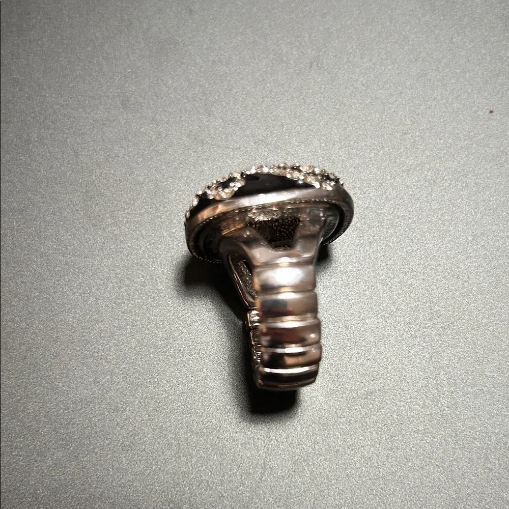 Art Deco Elegant Rhinestone Black & Silver Swirl Stretchy Cocktail Ring Size O/S